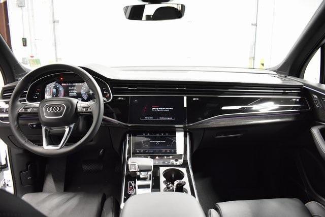 new 2025 Audi Q7 car, priced at $82,800