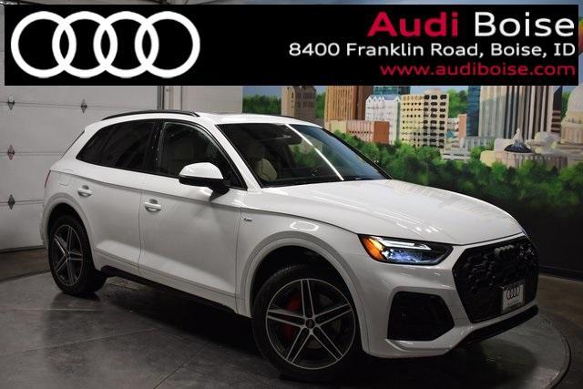 new 2025 Audi Q5 car, priced at $69,060