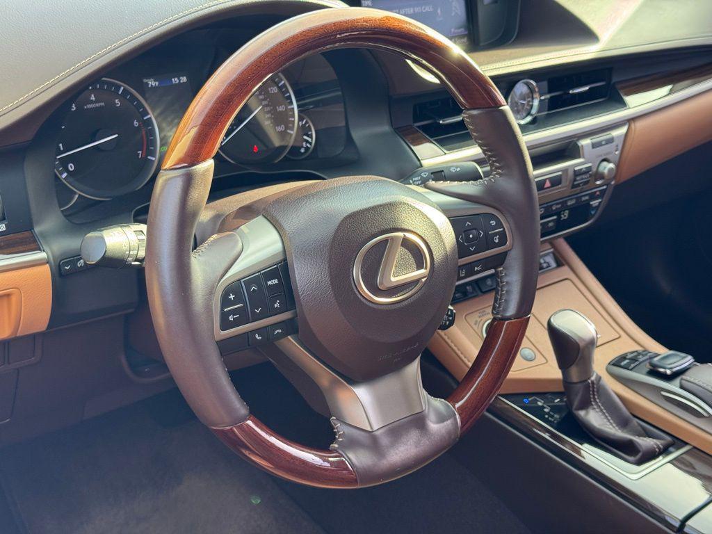 used 2017 Lexus ES 350 car, priced at $26,624