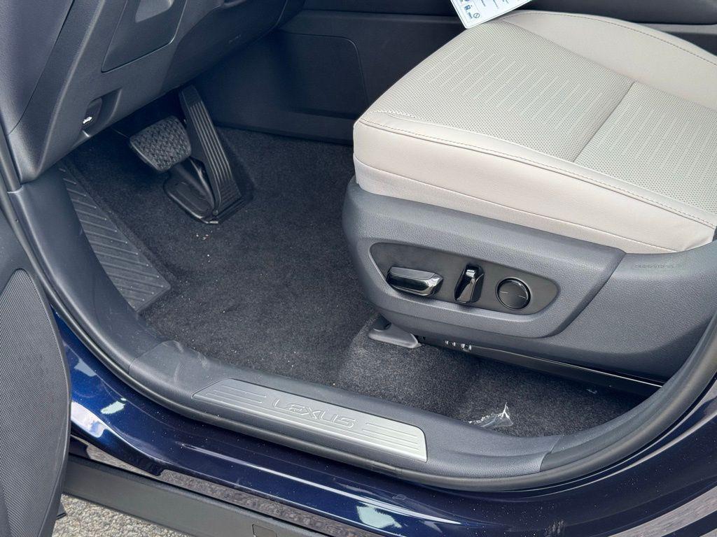 new 2025 Lexus TX 350 car, priced at $68,742