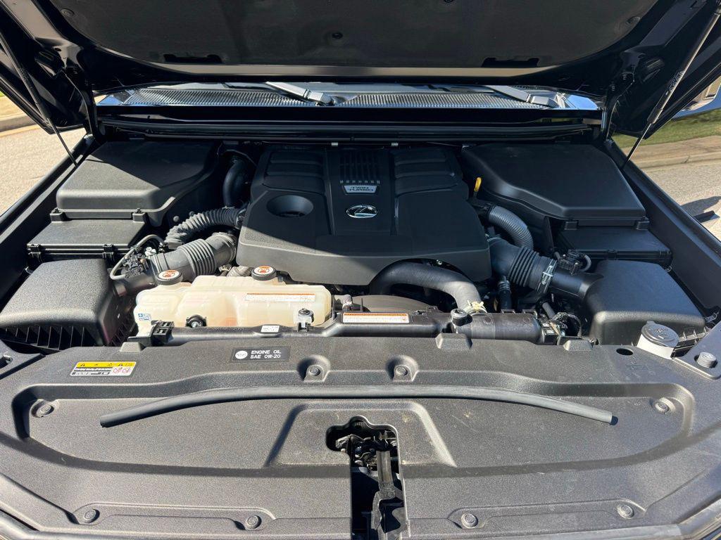 used 2024 Lexus GX 550 car, priced at $90,668