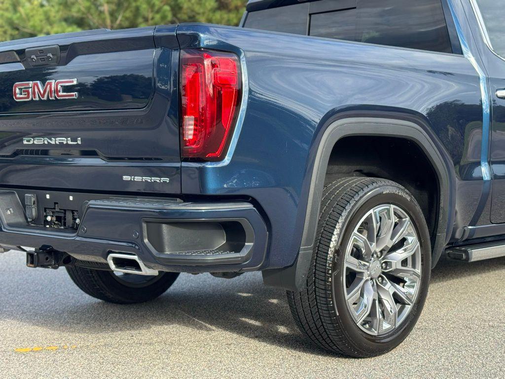 used 2023 GMC Sierra 1500 car, priced at $57,662