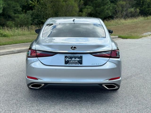 new 2025 Lexus ES 350 car, priced at $50,576