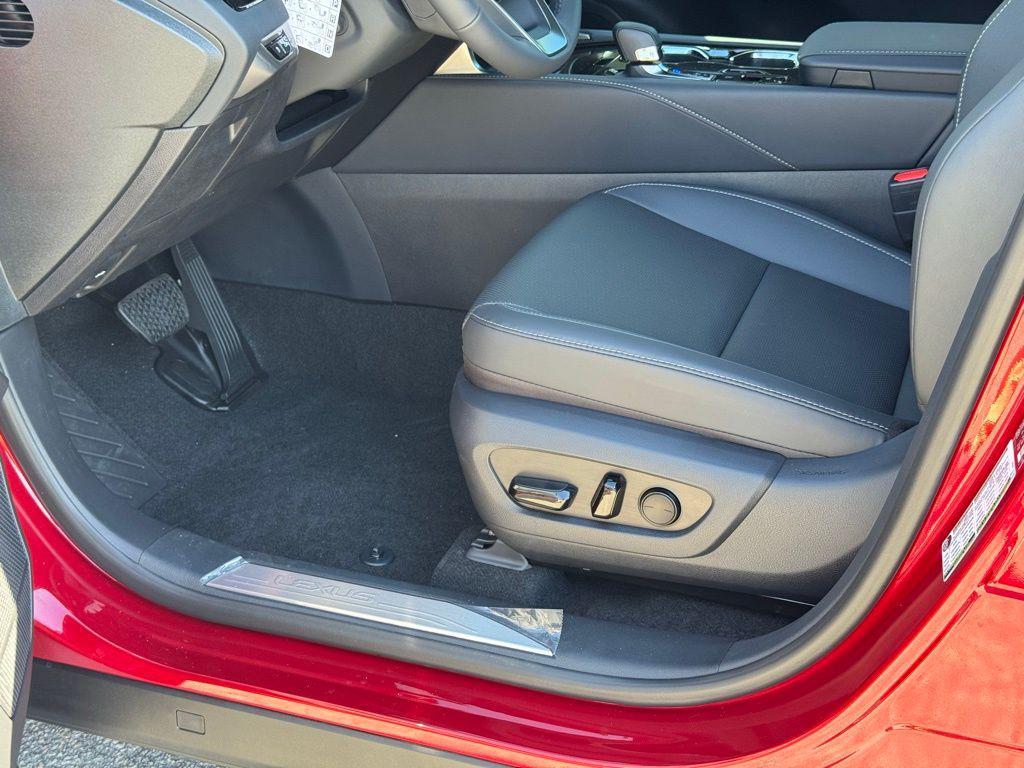 new 2025 Lexus RX 350 car, priced at $53,367