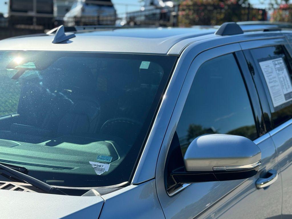 used 2024 Ford Expedition car, priced at $45,643