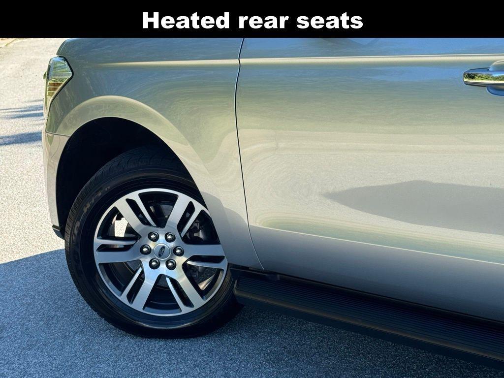 used 2024 Ford Expedition car, priced at $45,643
