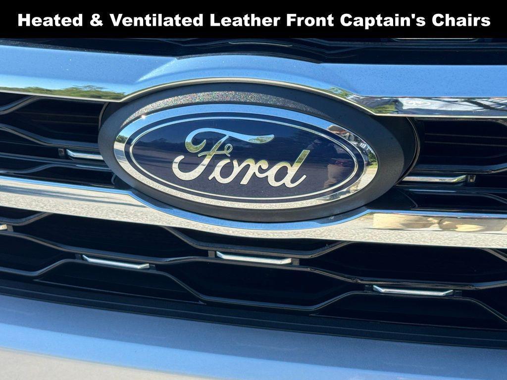 used 2024 Ford Expedition car, priced at $45,643
