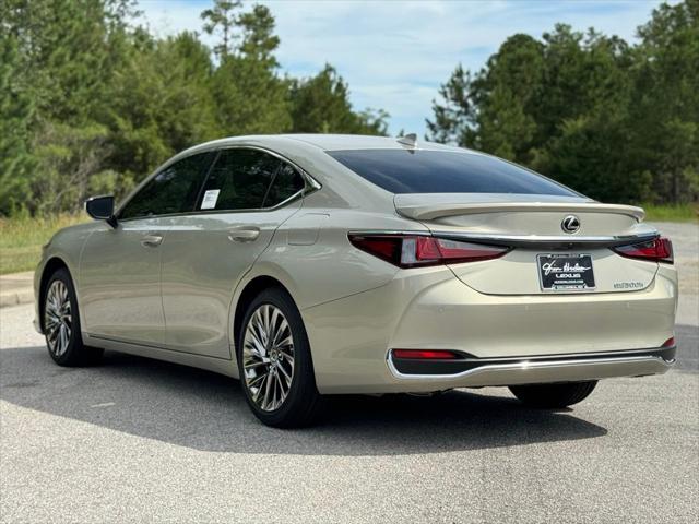 new 2025 Lexus ES 300h car, priced at $55,971