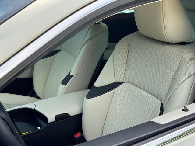 new 2025 Lexus ES 300h car, priced at $55,971