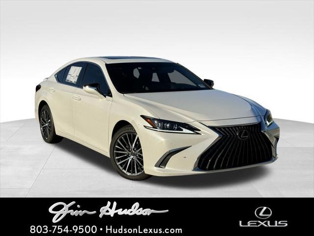 new 2025 Lexus ES 300h car, priced at $54,151