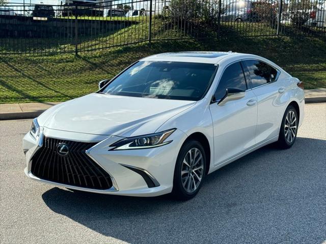 used 2022 Lexus ES 350 car, priced at $40,662