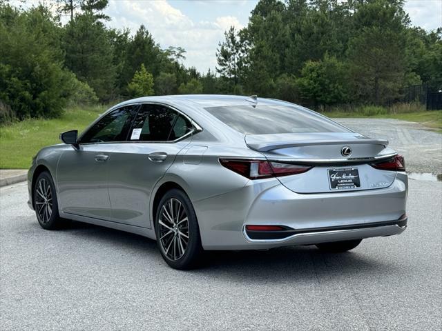 new 2024 Lexus ES 300h car, priced at $53,207