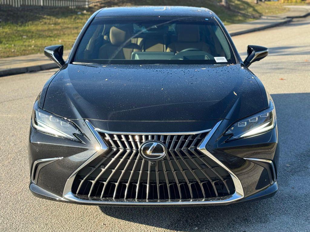 new 2025 Lexus ES 350 car, priced at $58,092