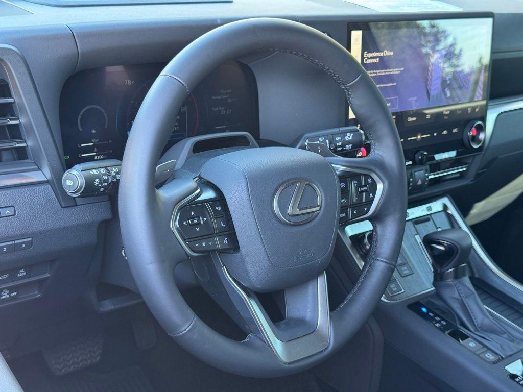 used 2025 Lexus GX 550 car, priced at $92,963