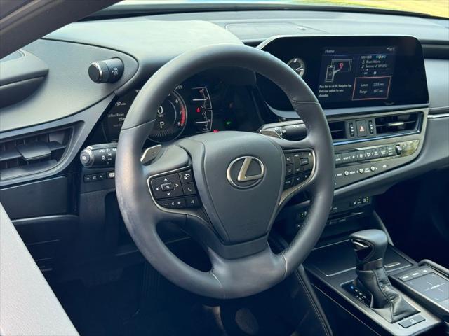 used 2022 Lexus ES 350 car, priced at $40,462