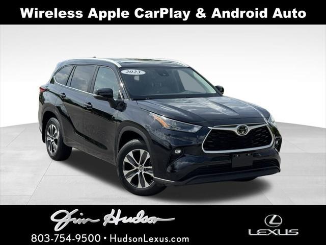 used 2023 Toyota Highlander car, priced at $37,951