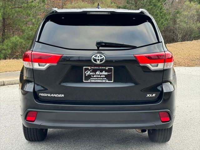 used 2018 Toyota Highlander car, priced at $26,662