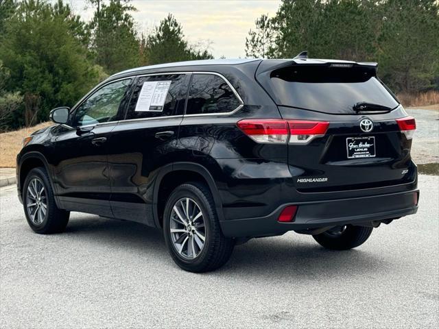 used 2018 Toyota Highlander car, priced at $26,662