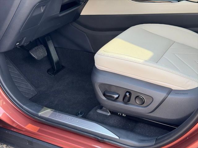 new 2025 Lexus NX 350 car, priced at $59,037