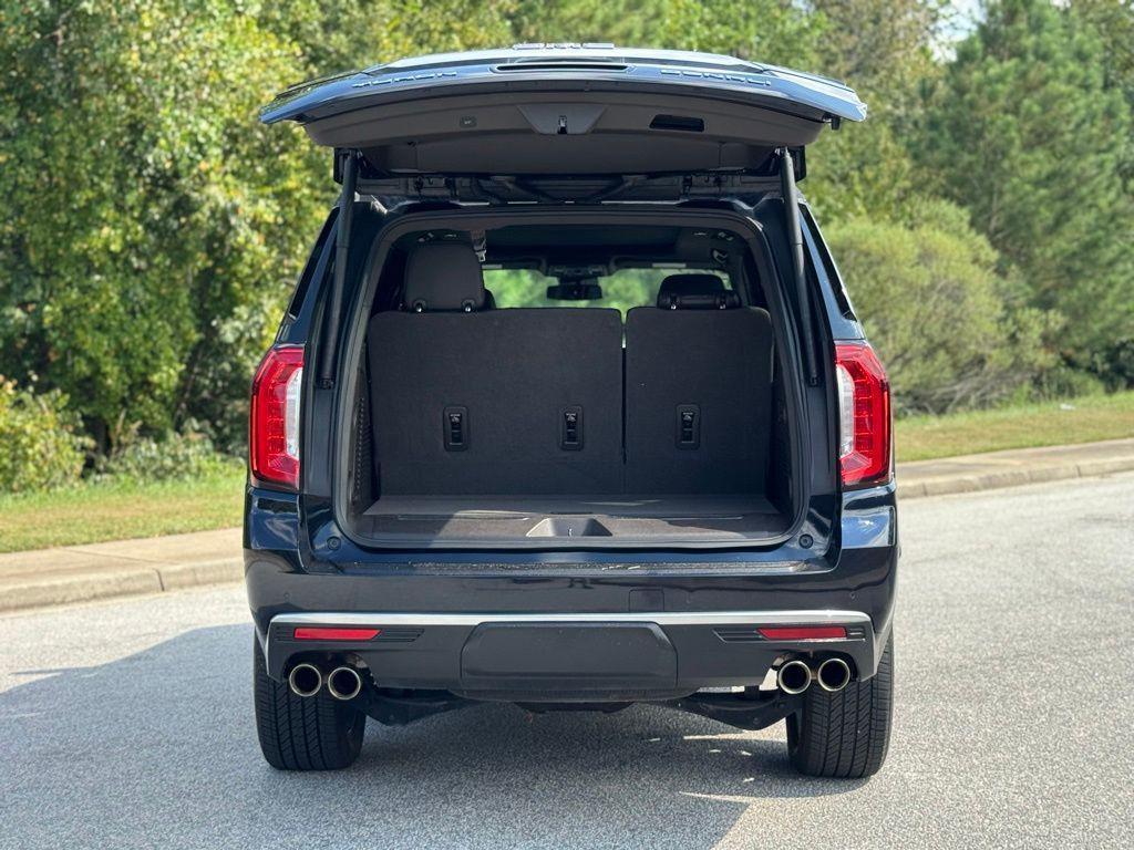 used 2023 GMC Yukon car, priced at $63,661