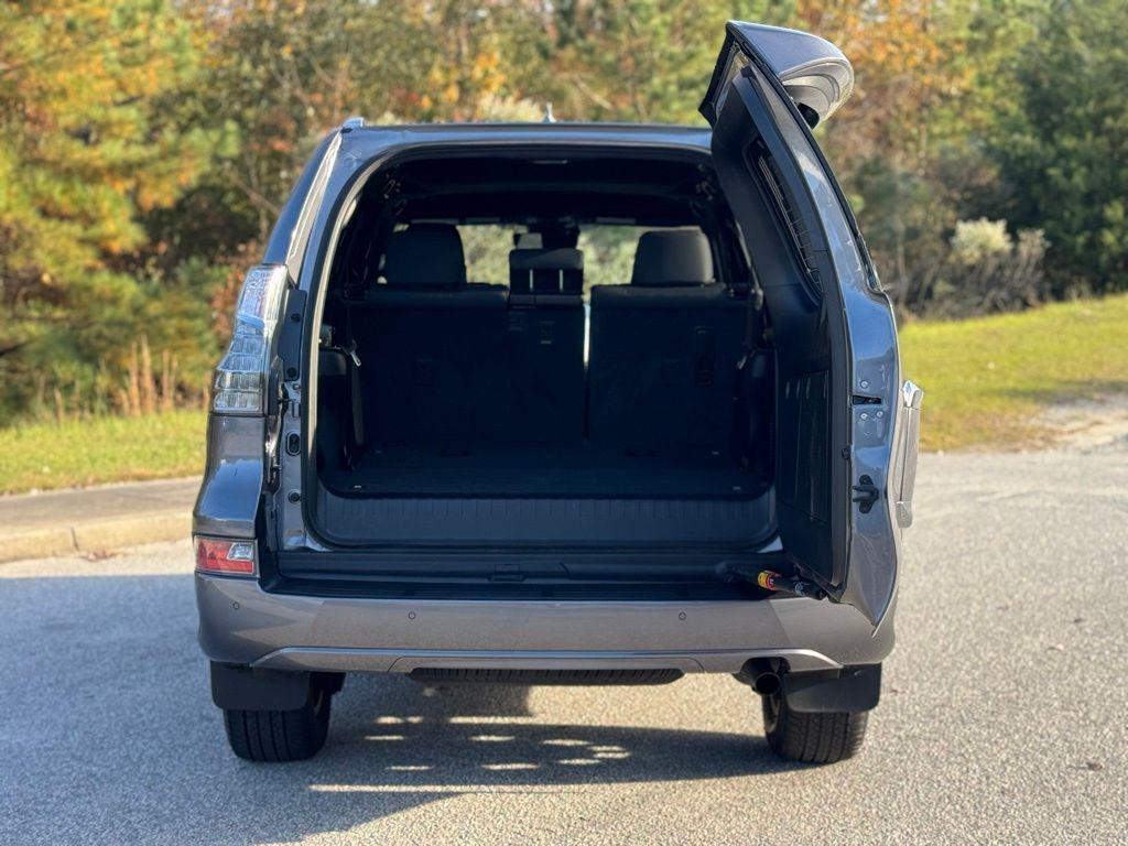 used 2023 Lexus GX 460 car, priced at $60,668