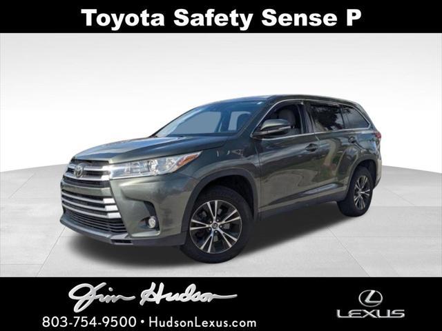 used 2018 Toyota Highlander car, priced at $22,662