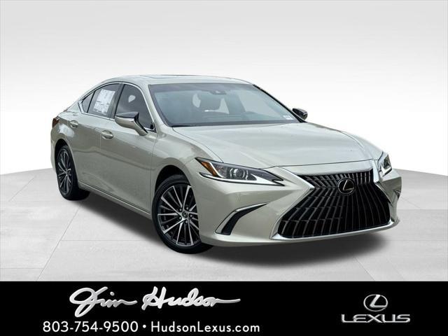 new 2025 Lexus ES 300h car, priced at $52,976