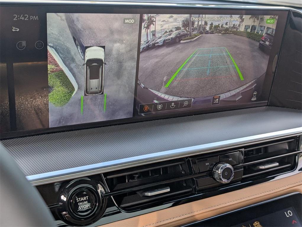 new 2026 INFINITI QX80 car, priced at $85,386