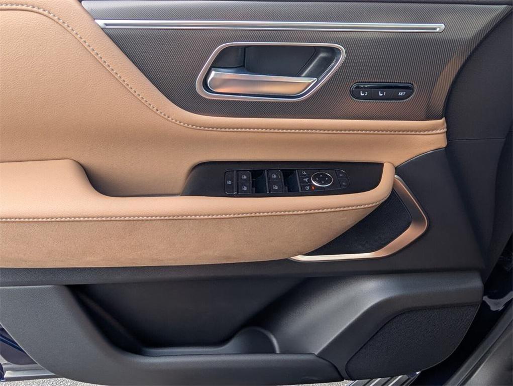 new 2026 INFINITI QX80 car, priced at $85,386