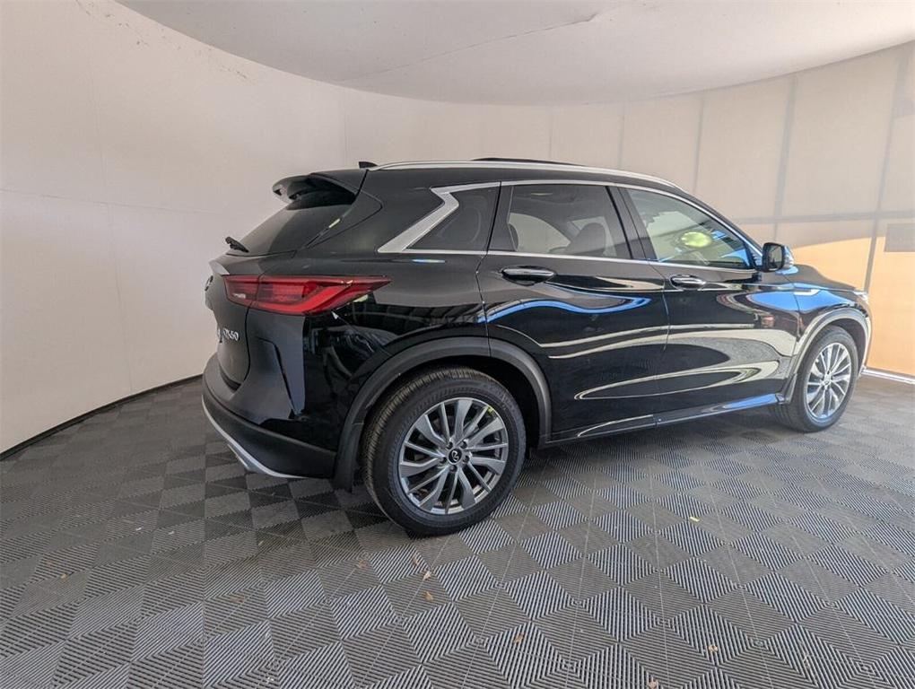 new 2025 INFINITI QX50 car, priced at $46,425