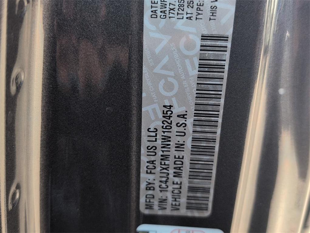 used 2022 Jeep Wrangler Unlimited car, priced at $37,540