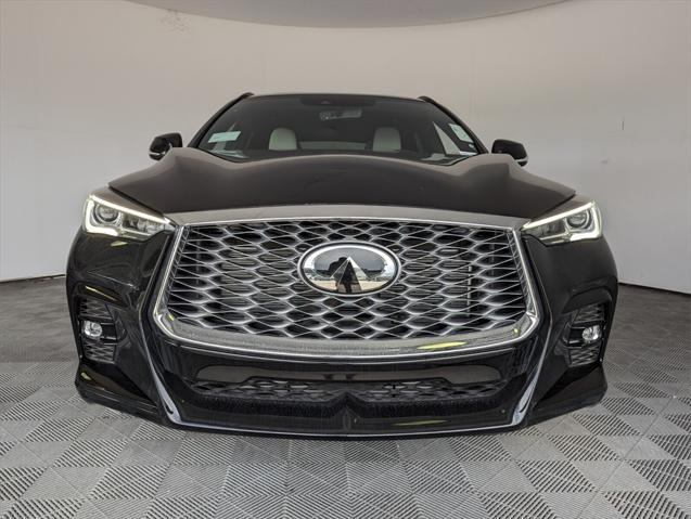 new 2025 INFINITI QX55 car, priced at $52,085