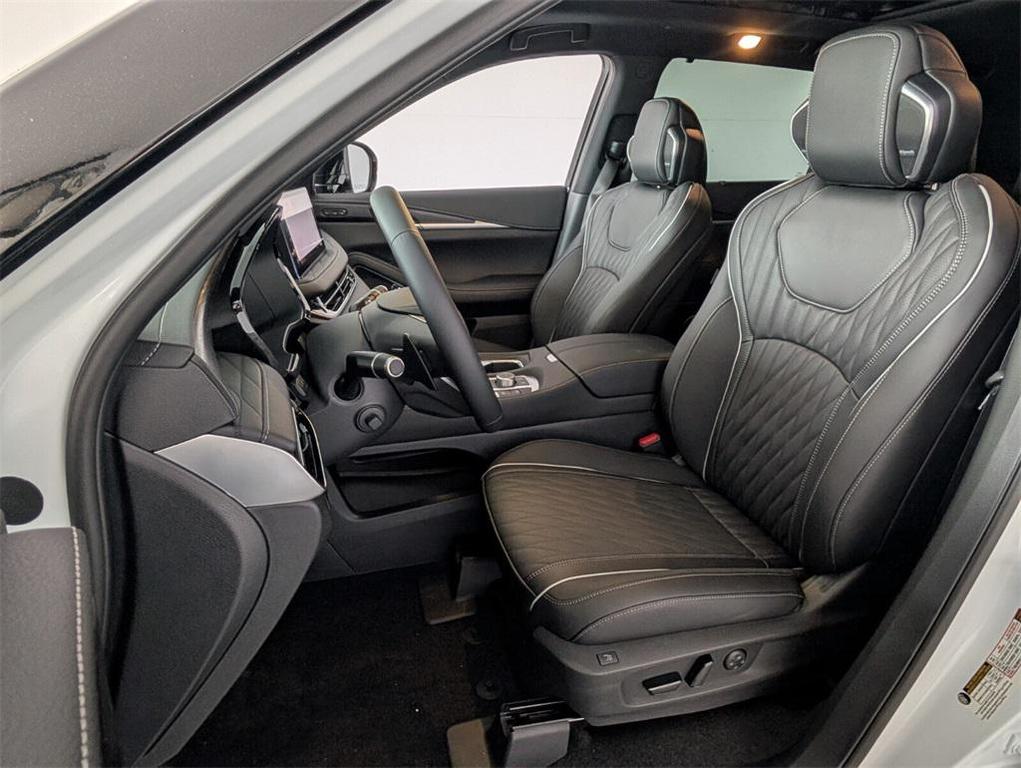 new 2026 INFINITI QX60 car, priced at $66,725