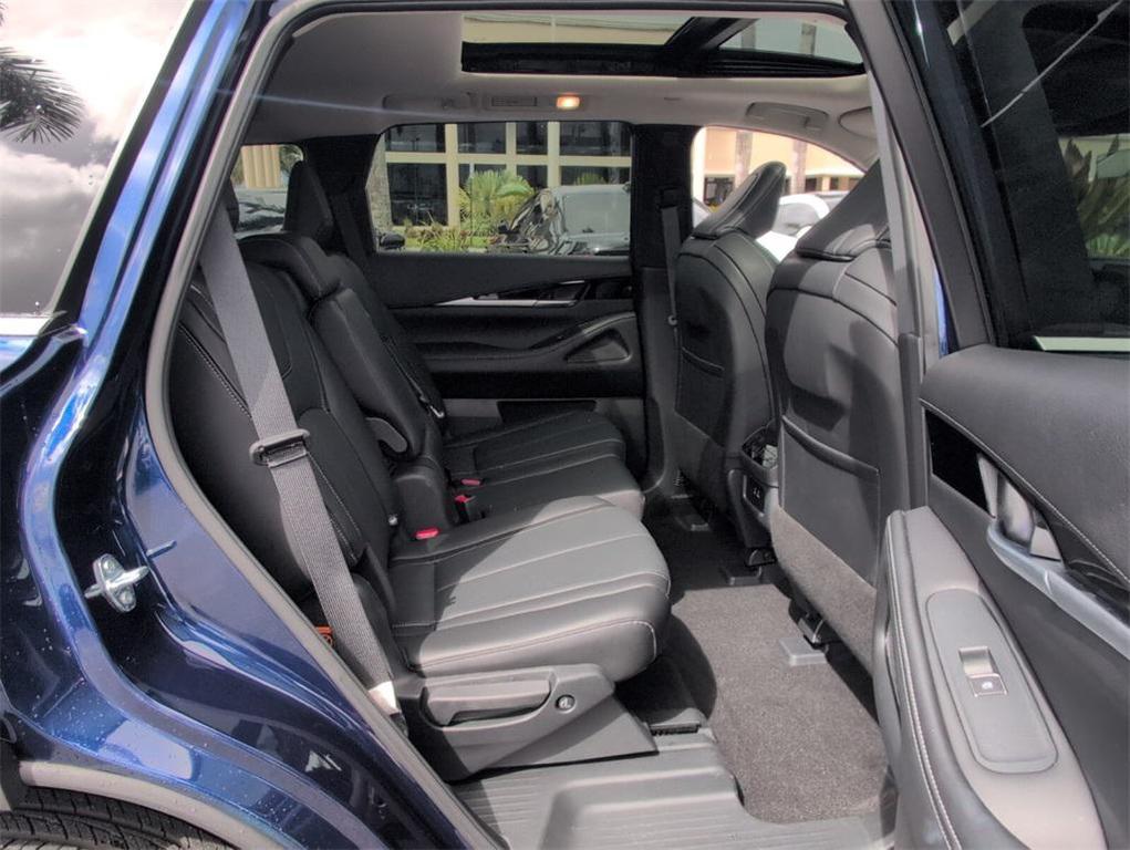 used 2025 INFINITI QX60 car, priced at $39,618