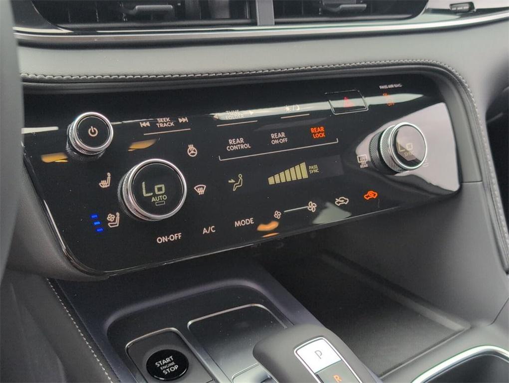 new 2026 INFINITI QX60 car, priced at $59,656