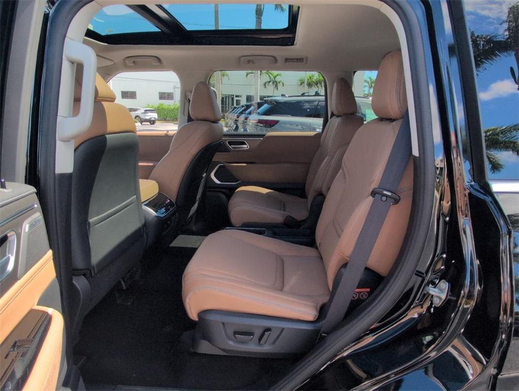 new 2026 INFINITI QX80 car