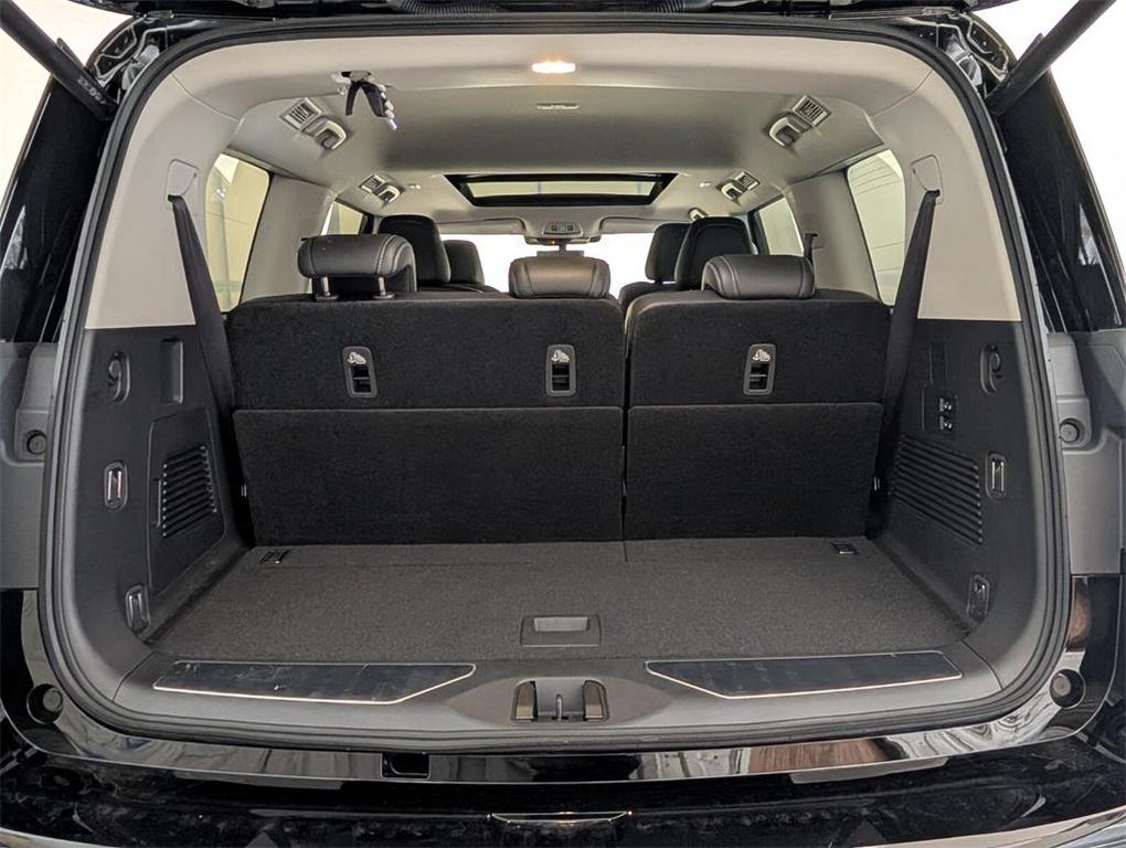 used 2025 INFINITI QX80 car, priced at $75,000