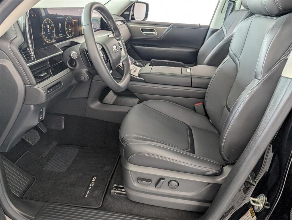 used 2025 INFINITI QX80 car, priced at $75,000