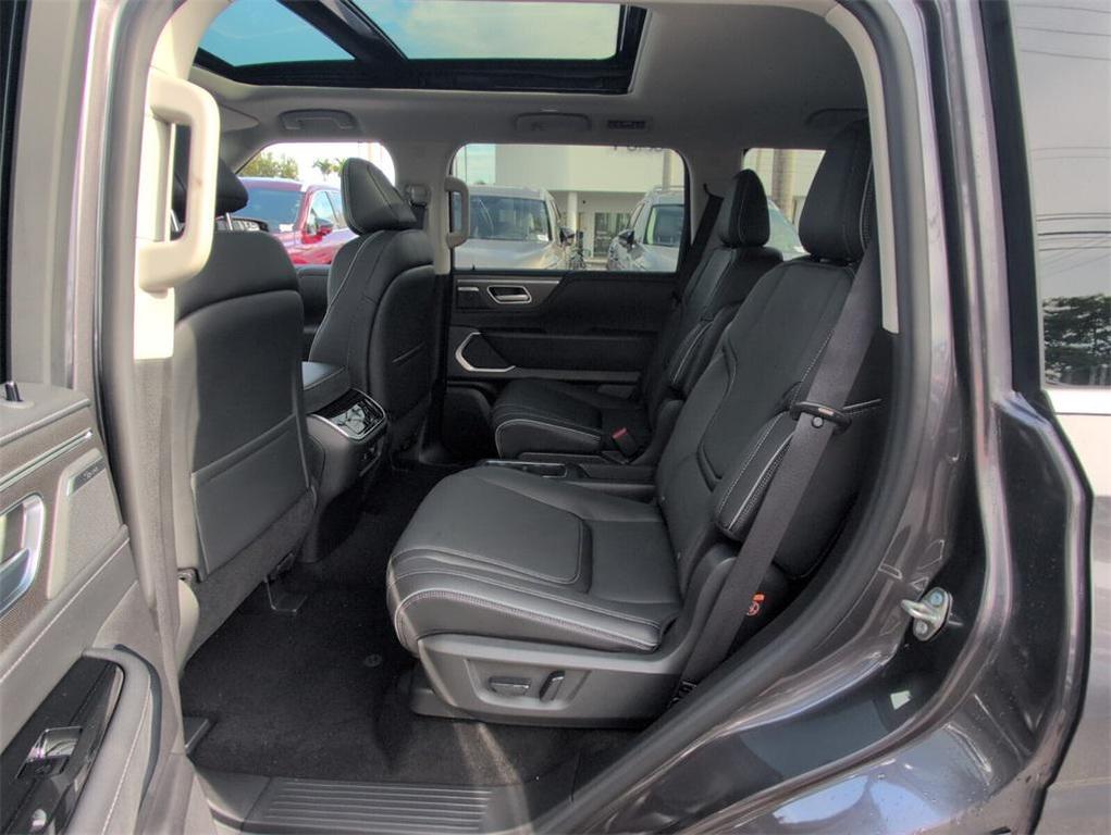 new 2026 INFINITI QX80 car, priced at $95,175