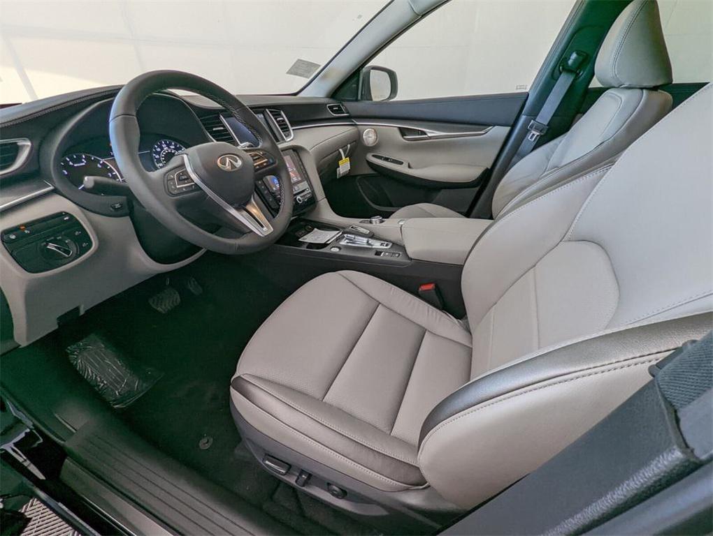 new 2025 INFINITI QX50 car, priced at $46,734