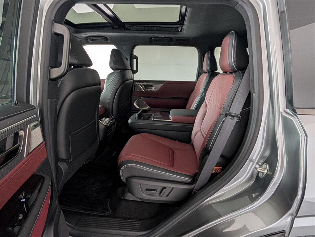 new 2026 INFINITI QX80 car, priced at $106,155