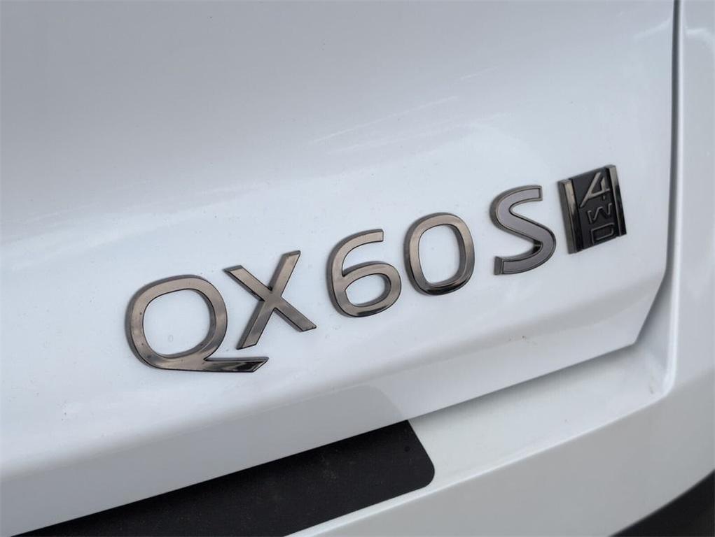 new 2026 INFINITI QX60 car, priced at $58,115