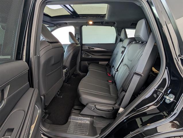 new 2025 INFINITI QX60 car, priced at $57,478