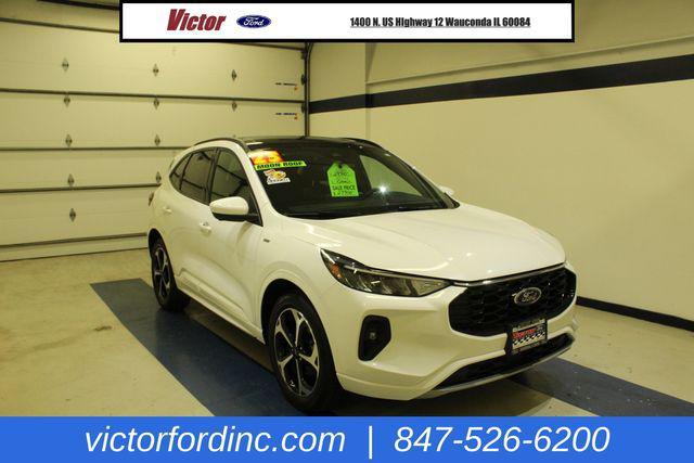 used 2023 Ford Escape car, priced at $27,900
