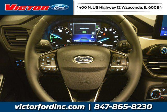 used 2022 Ford Escape car, priced at $26,900