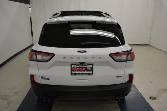 used 2022 Ford Escape car, priced at $27,900