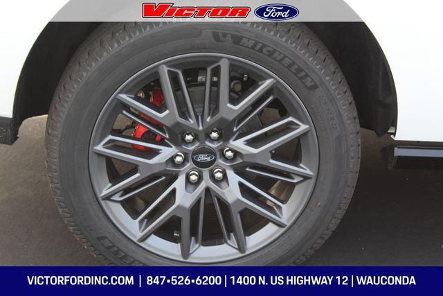 new 2025 Ford Expedition car, priced at $83,942