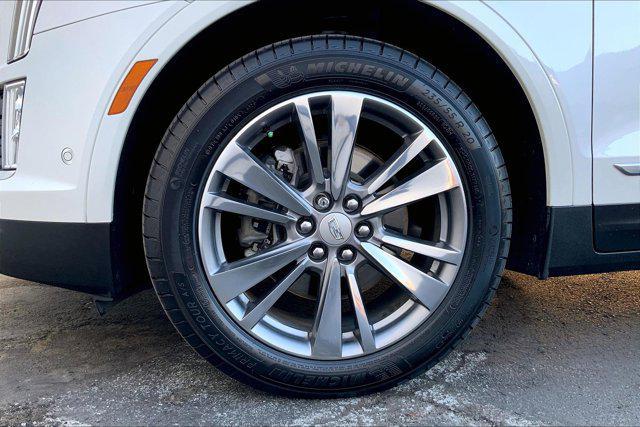 used 2021 Cadillac XT5 car, priced at $31,497