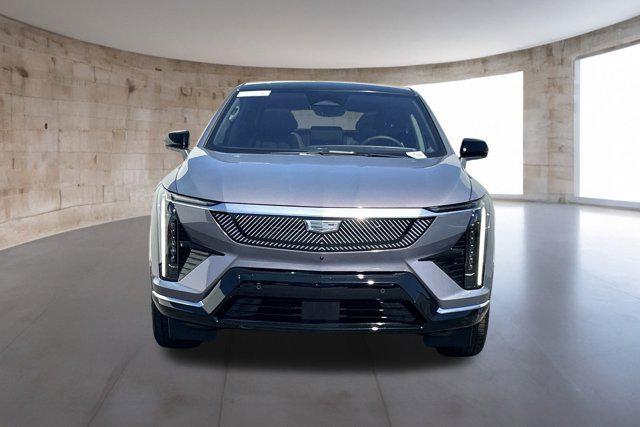 new 2025 Cadillac OPTIQ car, priced at $55,015