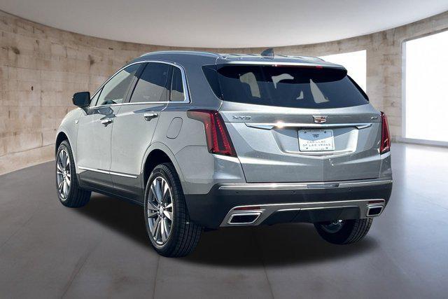 new 2025 Cadillac XT5 car, priced at $55,014